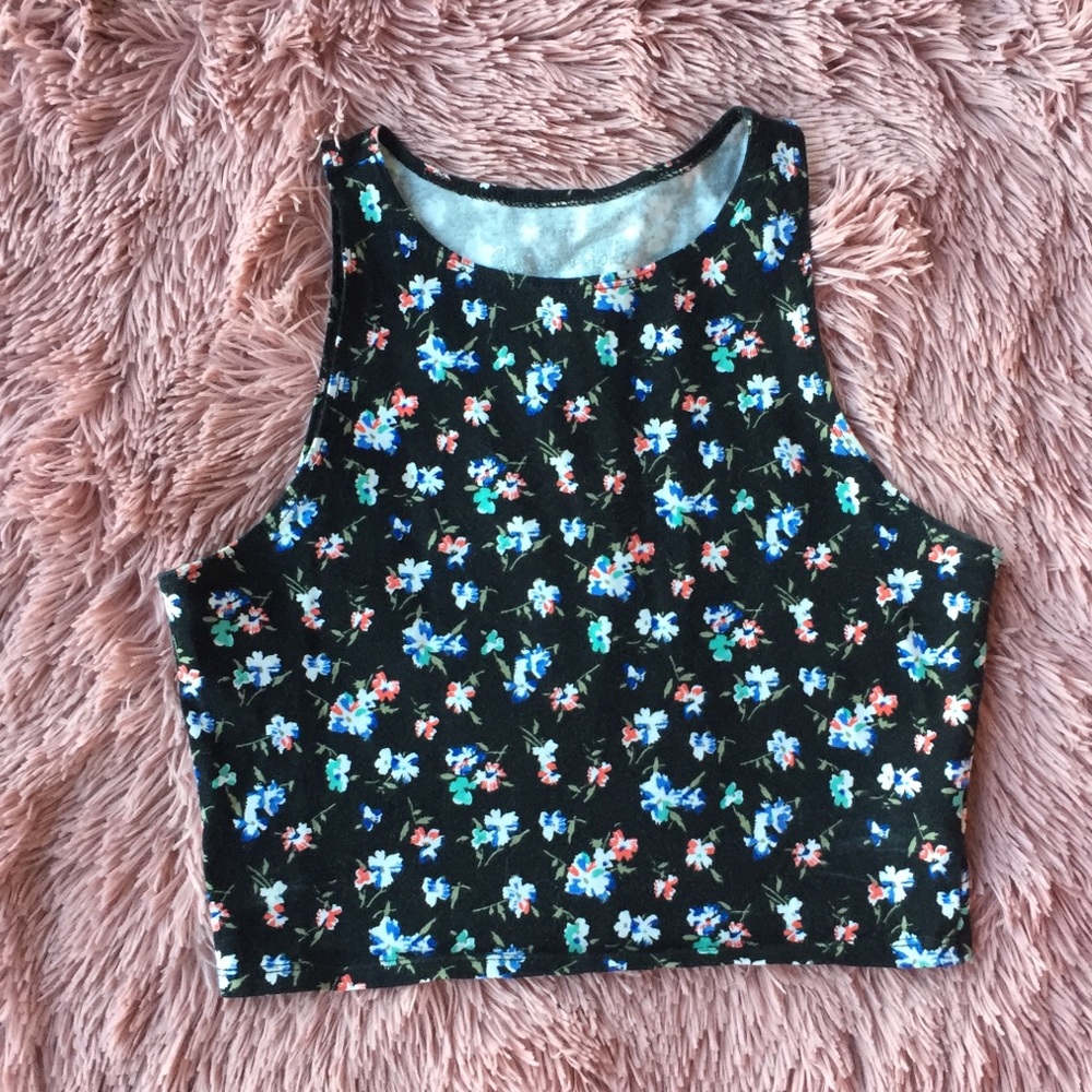 Aeropostale Floral Crop Top